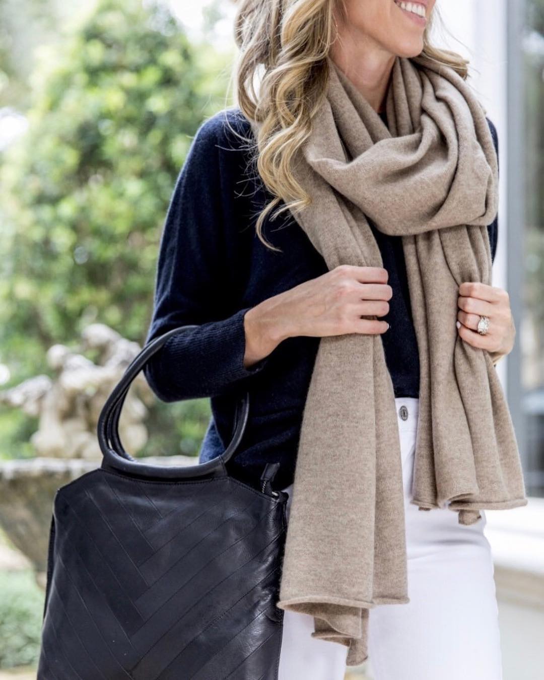 Dalton Handbag - Sprig Beauty Co