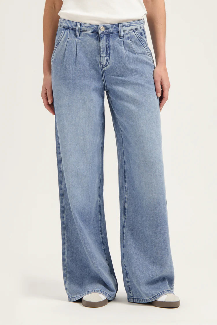 Gina Loose | Wide Leg Jean - Sprig Beauty Co