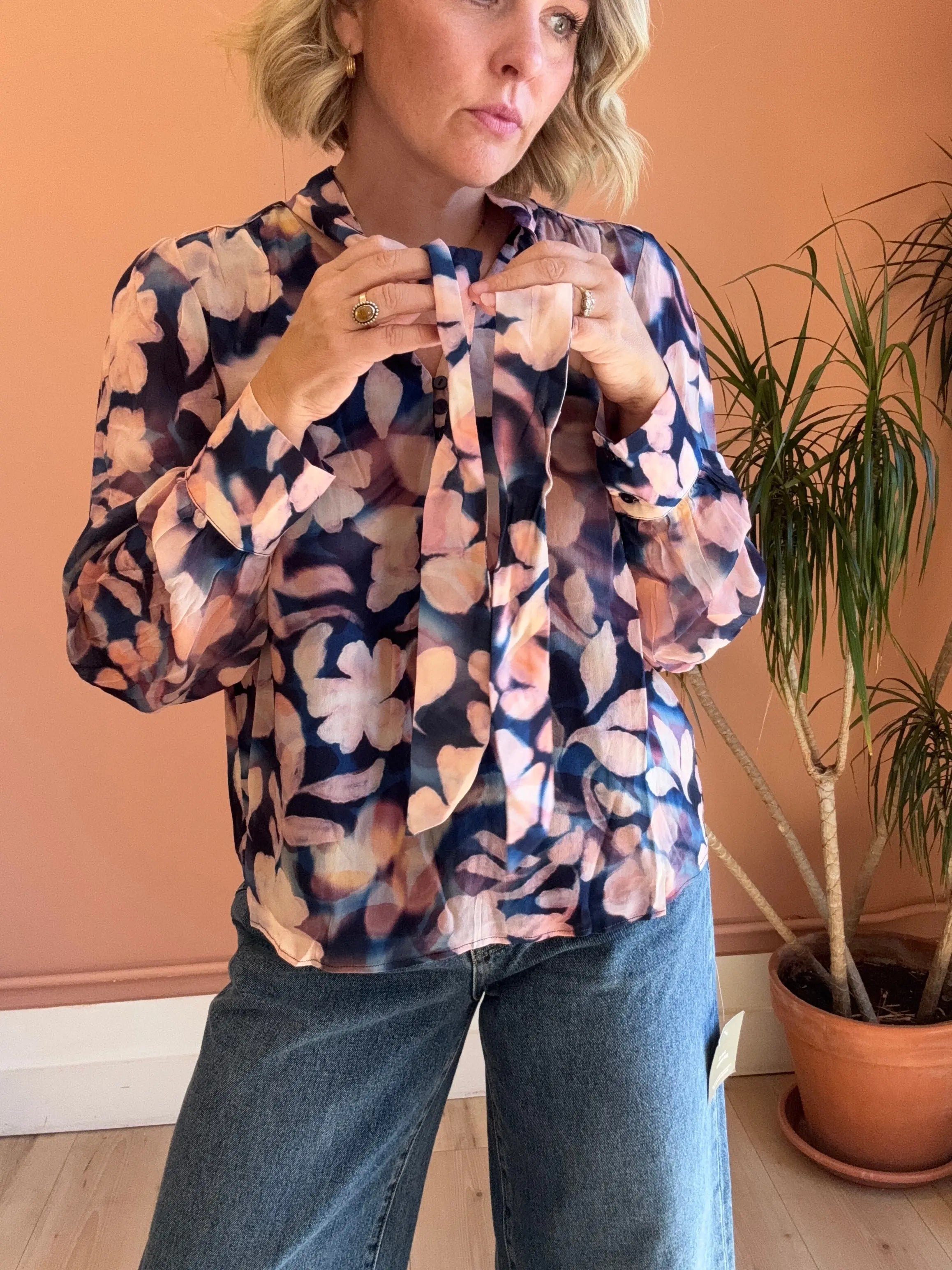 Midnight Bloom Blouse - Sprig Beauty Co
