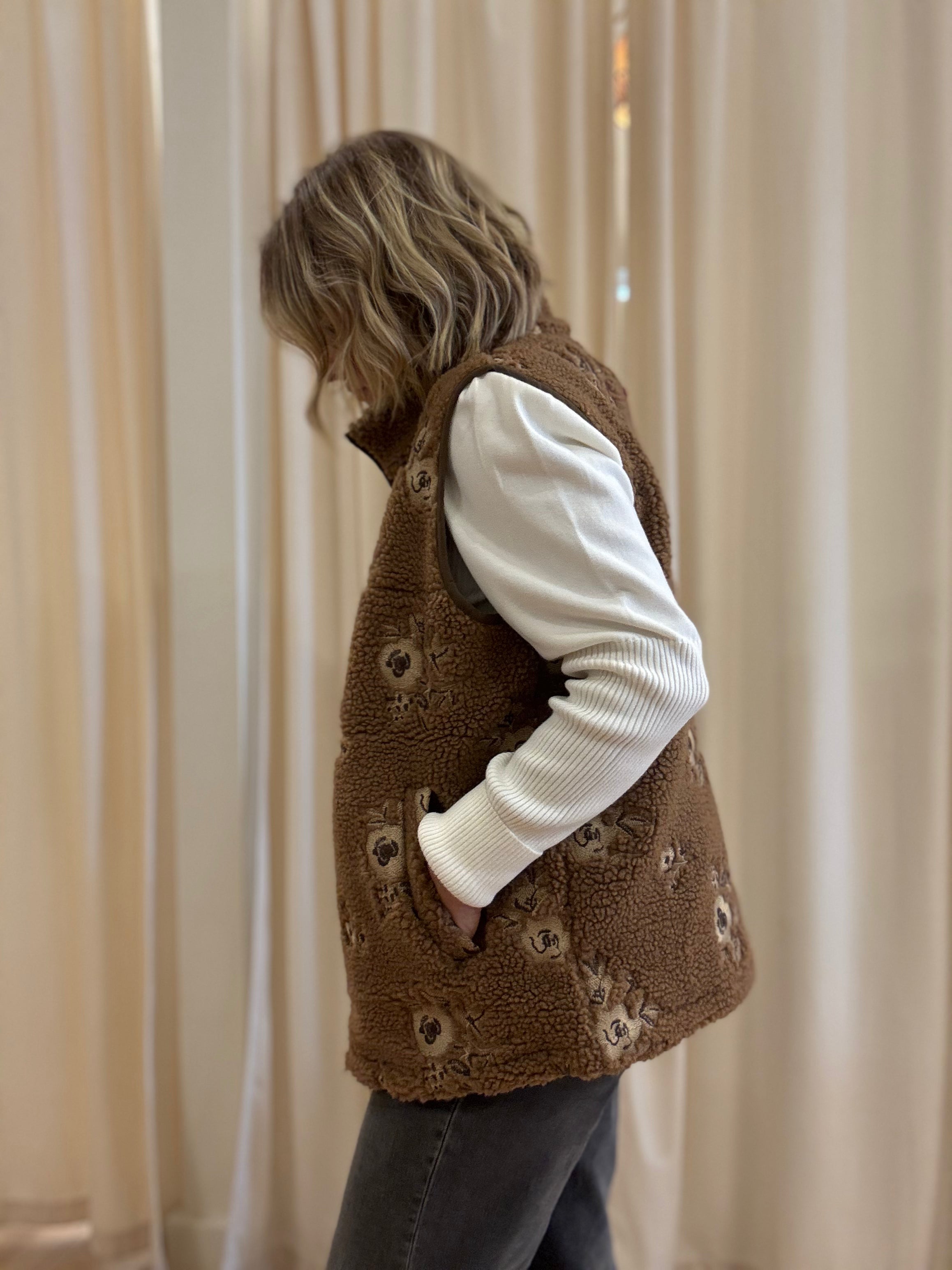 Meadow Bloom Vest - Sprig Beauty Co