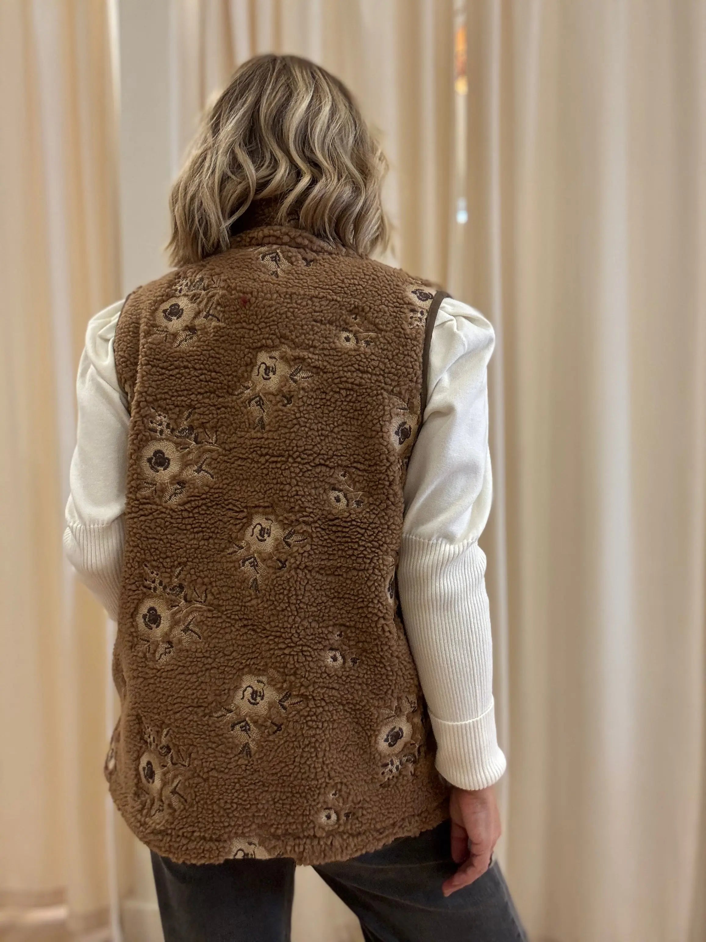 Meadow Bloom Vest - Sprig Beauty Co