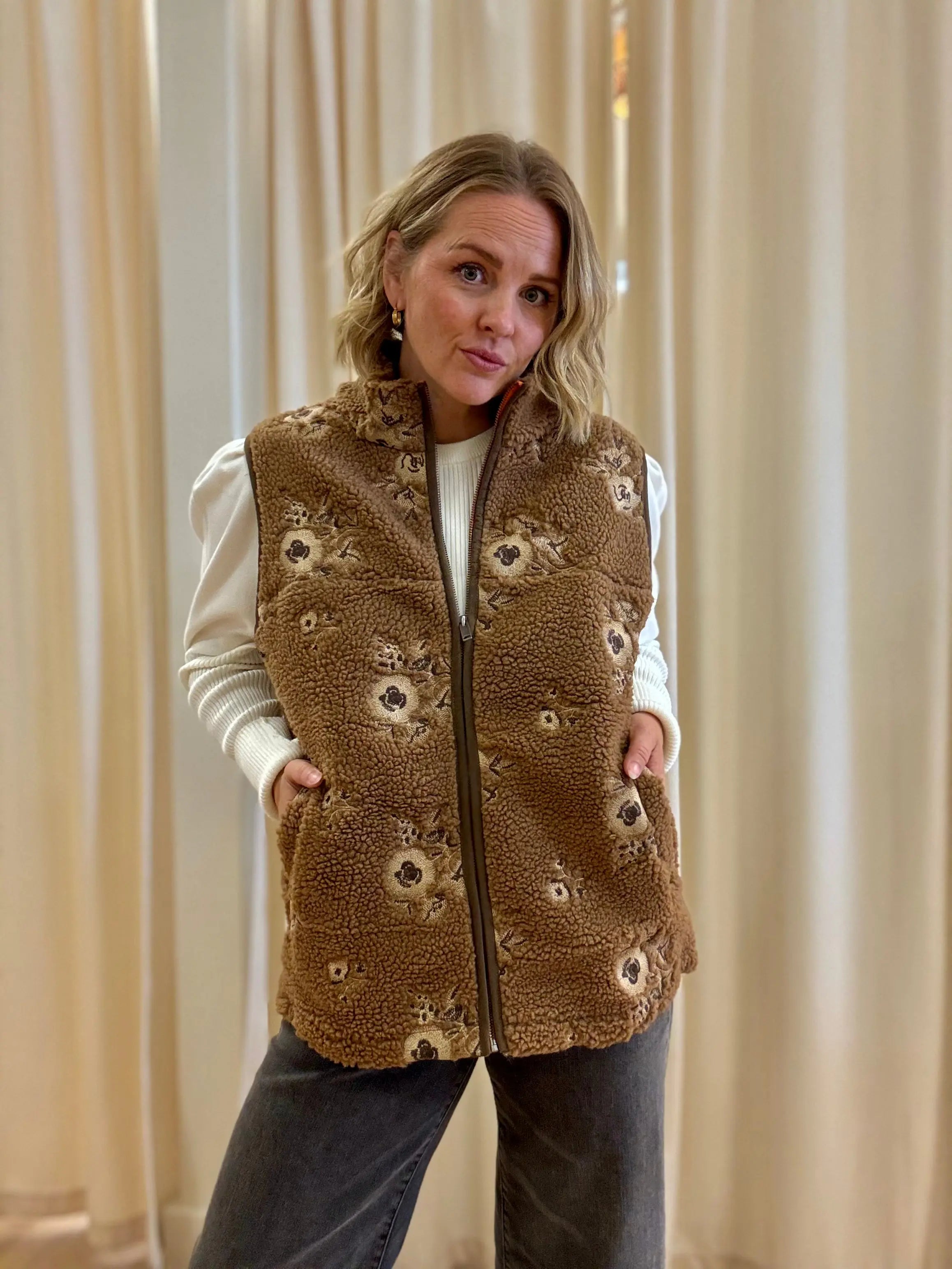 Meadow Bloom Vest - Sprig Beauty Co