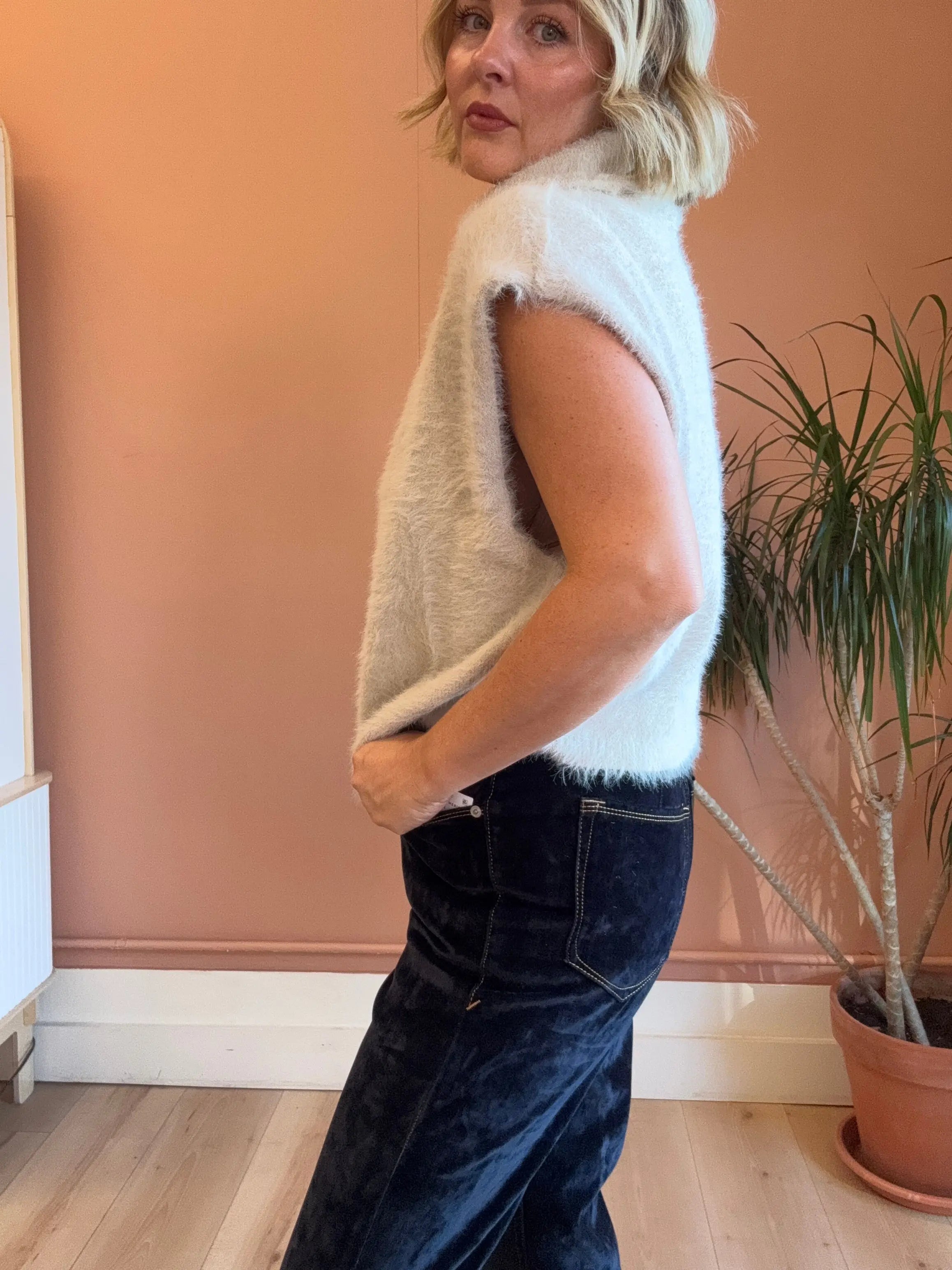 Marlow Vest - Sprig Beauty Co