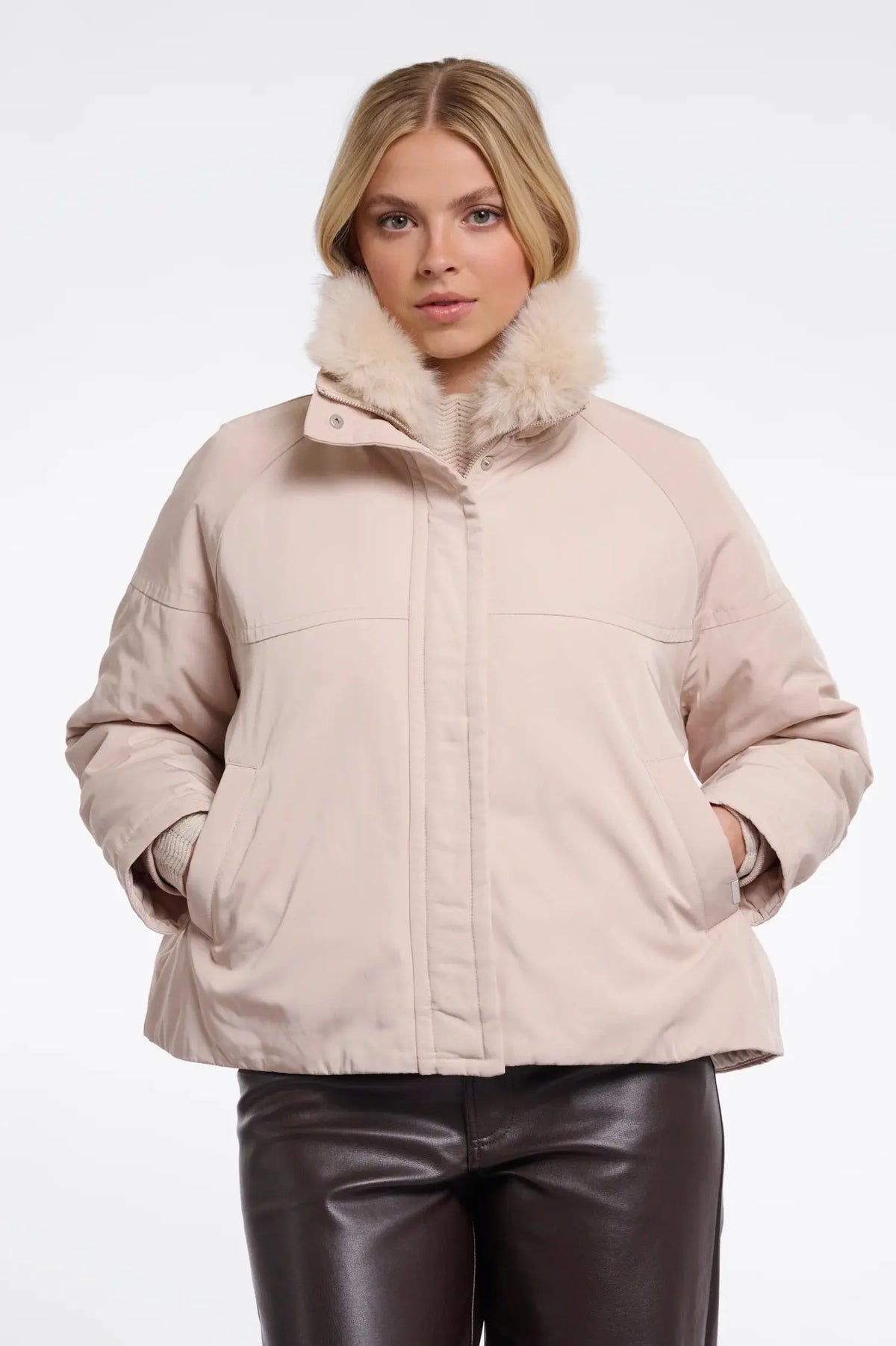 Nanne Faux Fur Collar Jacket
