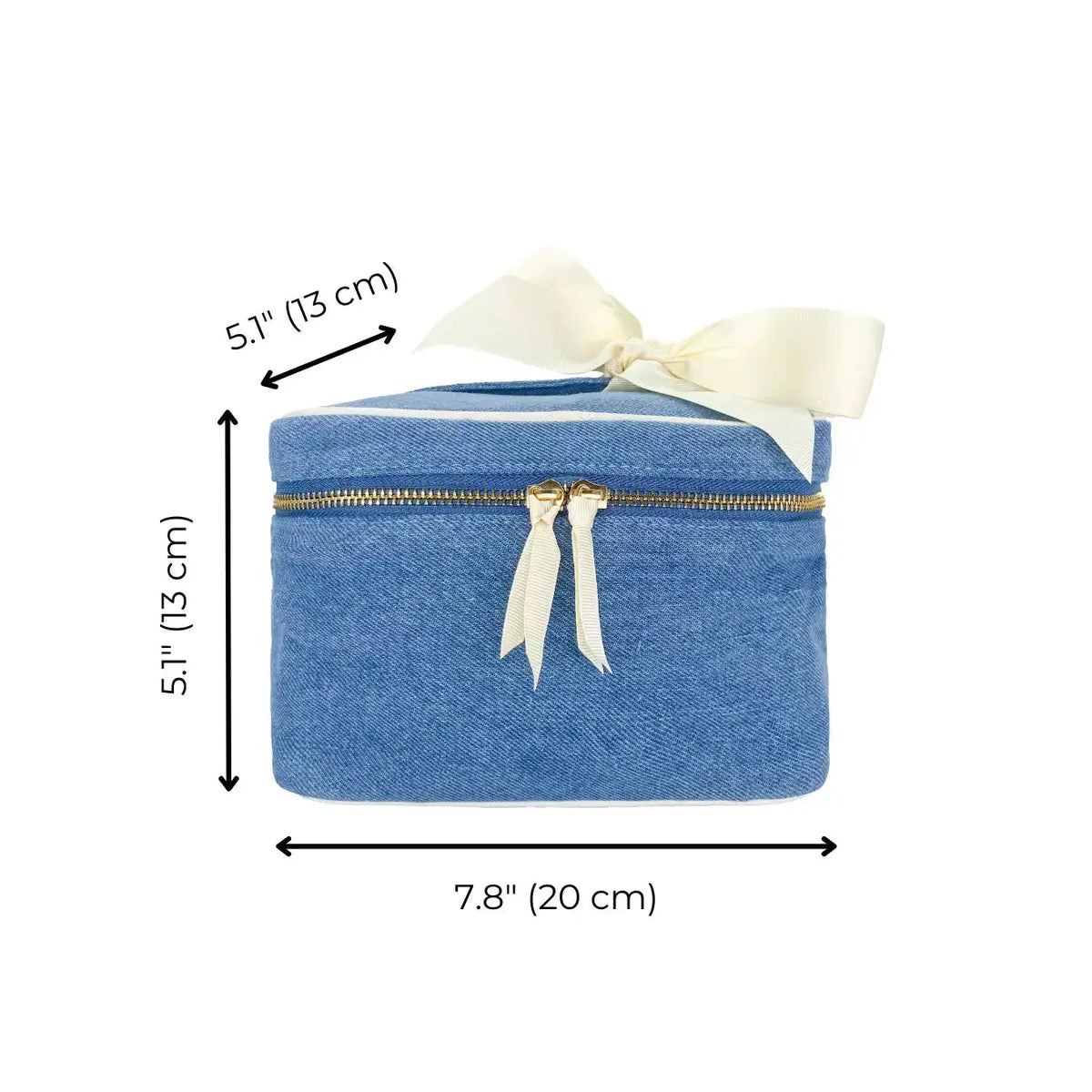 Dallas Makeup Bag by Bag-All, a stylish skin care bag with compartments for cosmetics and toiletries, in a sleek design.