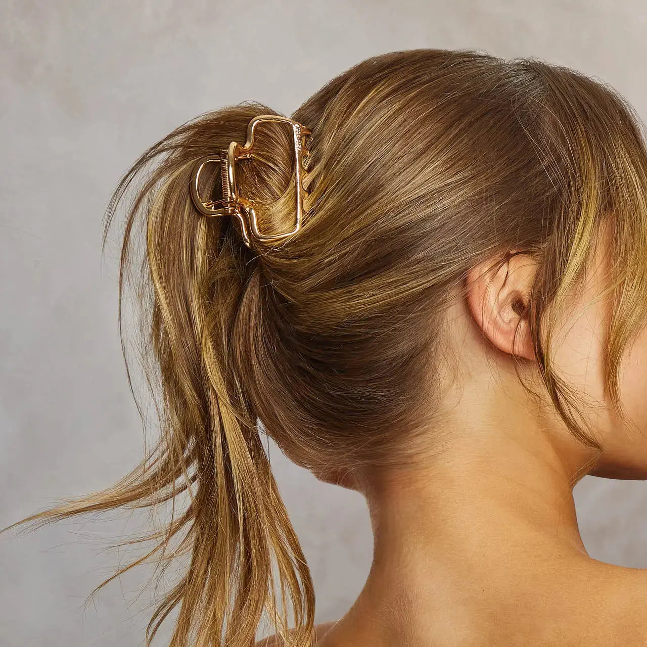 Golden Arch Claw - Sprig Beauty Co