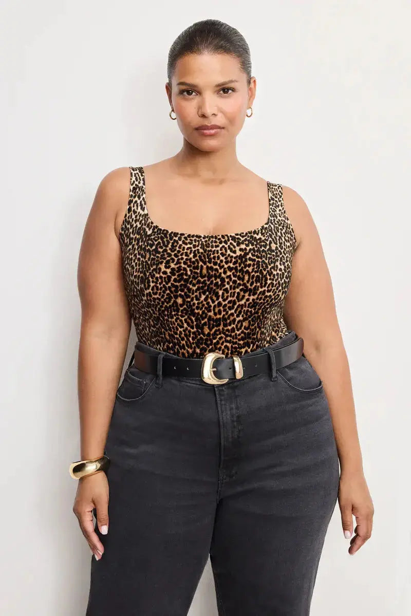 Velvet modern tank bodysuit from Good American in extra small, featuring a sleek, fitted design in rich velvet fabric.