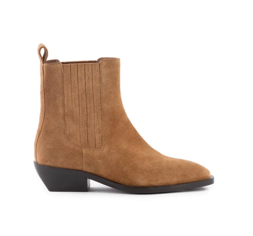 Hold Me Down Boot - Sprig Flower Co