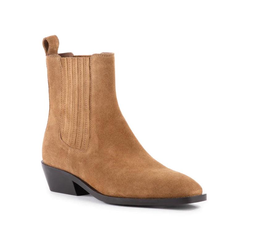 Hold Me Down Boot - Sprig Flower Co