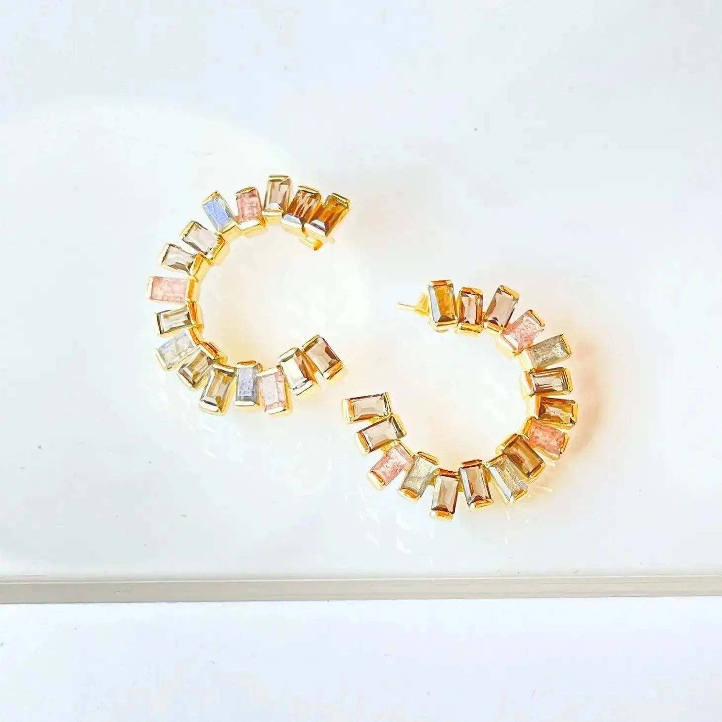 Oliva Stud Earrings - Sprig Flower Co