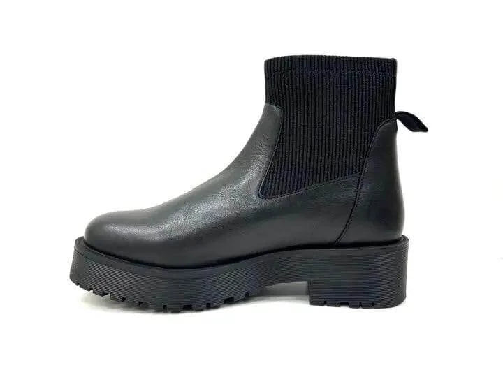 Olivia Chunky Chelsea Boot - Sprig Flower Co