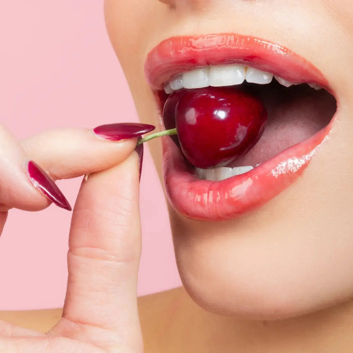 Cherry Tart Smoothie Peptide Lip Treatment