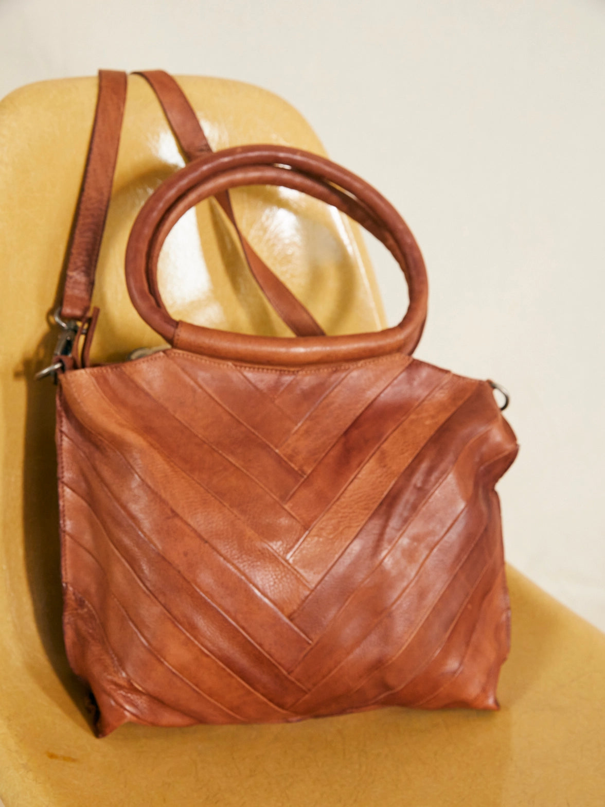 Dalton Handbag - Sprig Beauty Co