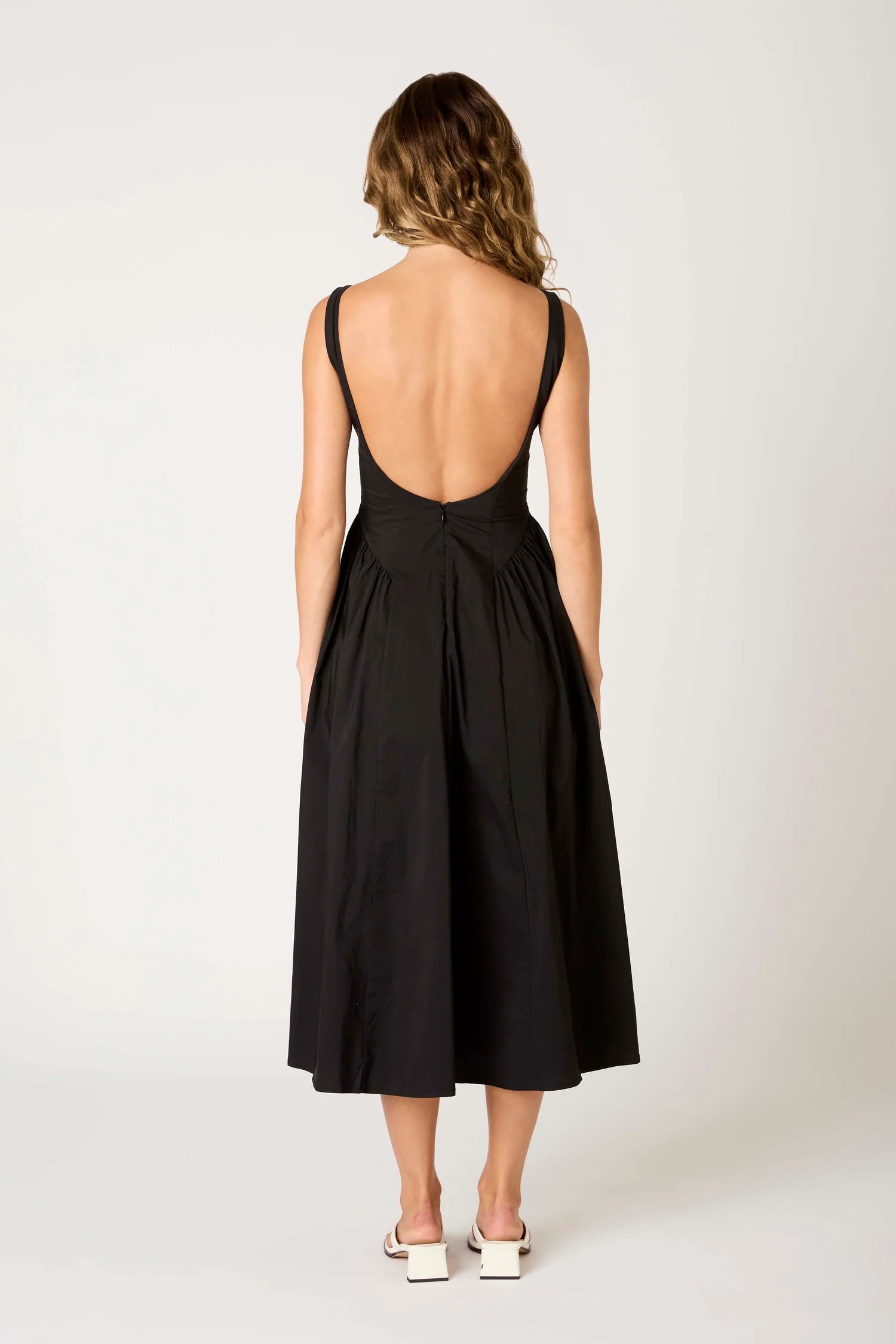 Daisy Dress - Sprig Beauty Co