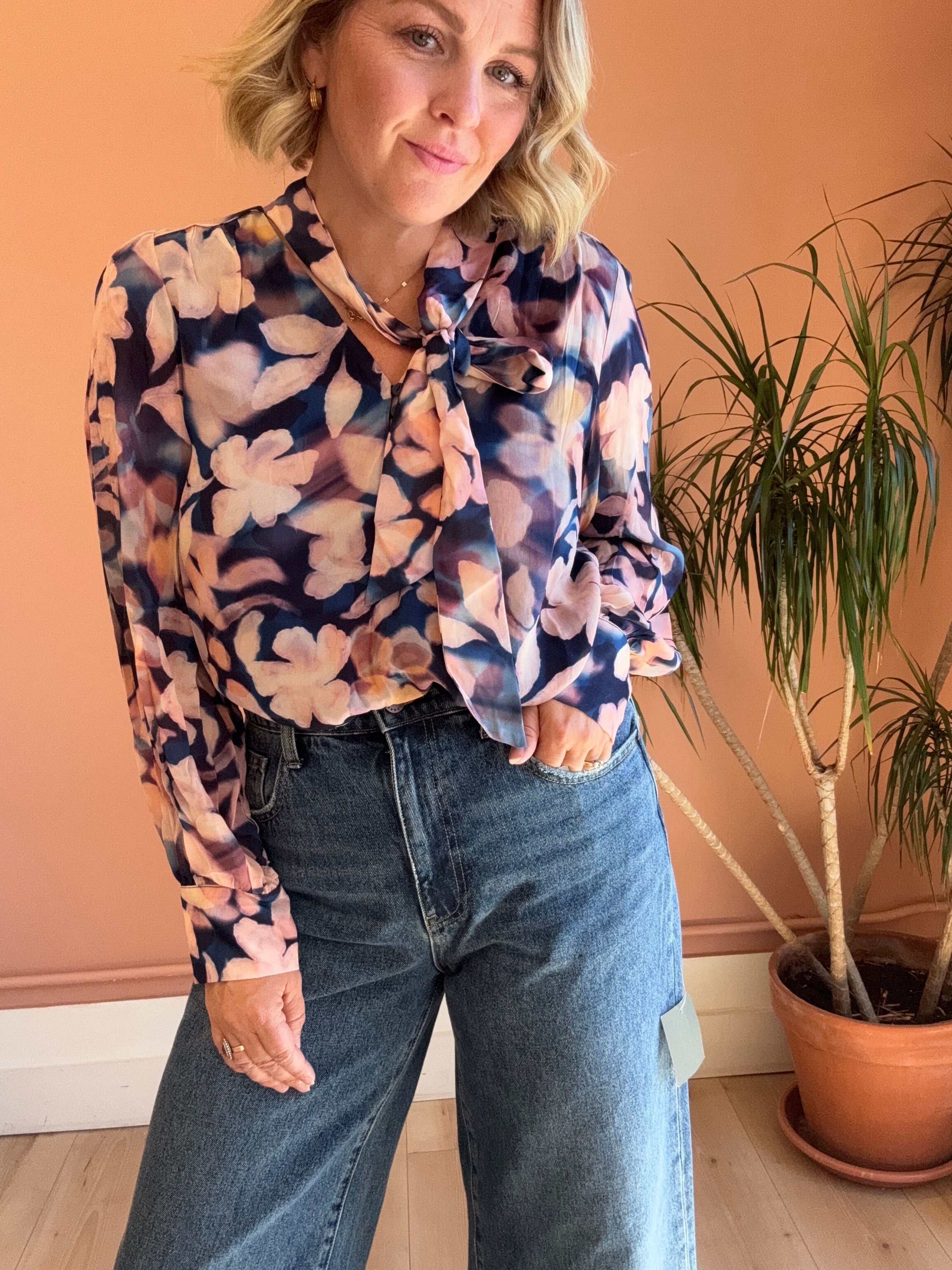 Midnight Bloom Blouse - Sprig Beauty Co
