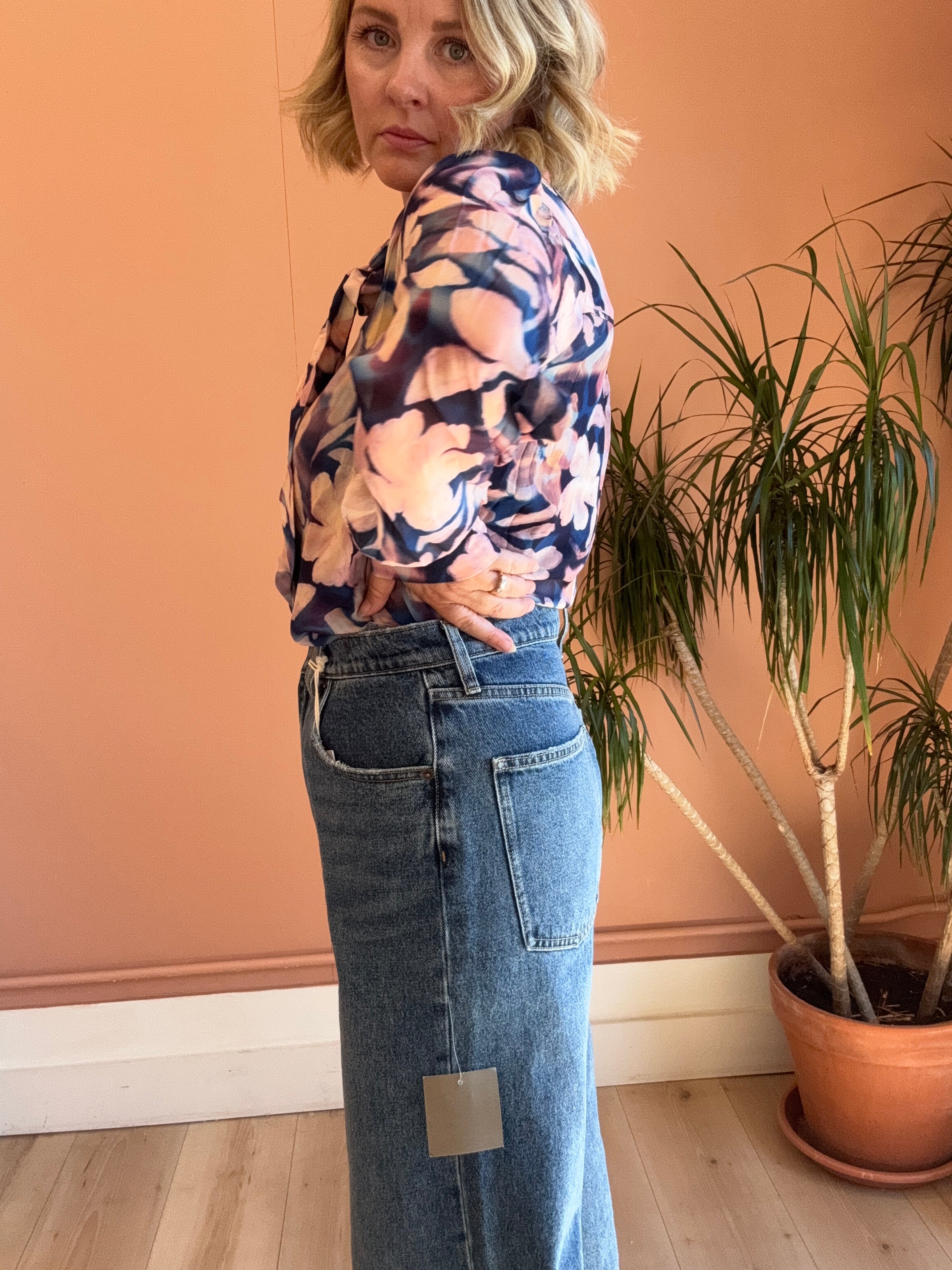 Midnight Bloom Blouse - Sprig Beauty Co