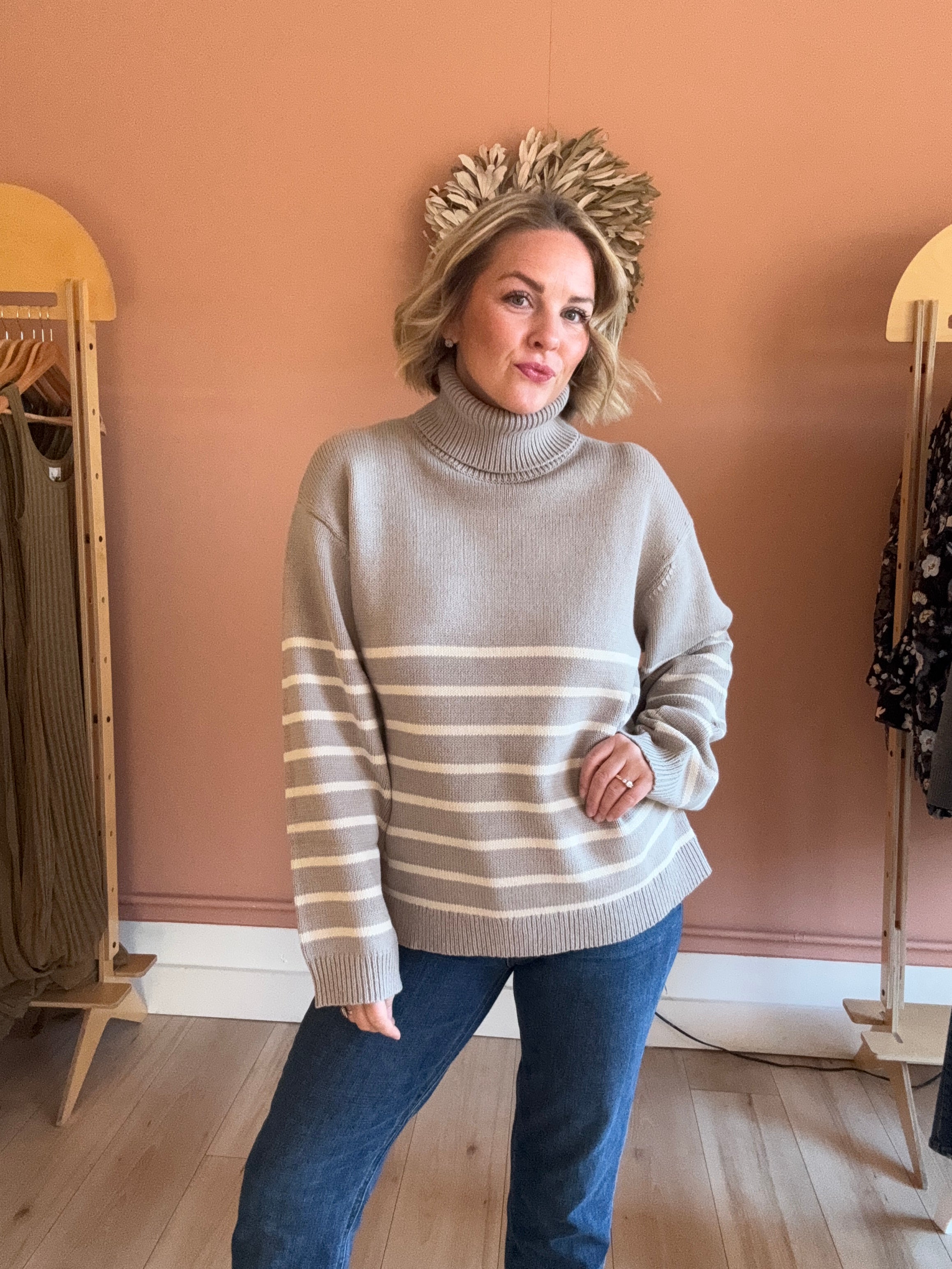 Venus Turtleneck Sweater - Sprig Beauty Co