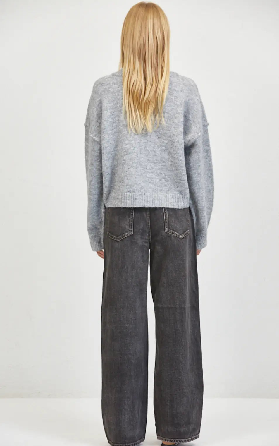 Braylee Fall Sweater | Women’s V-Neck Sweater by a.ren