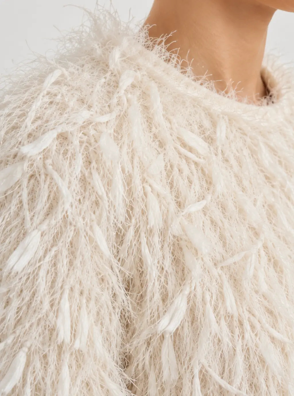 A.ren Halle sweater in a soft knit design for women人體藝術