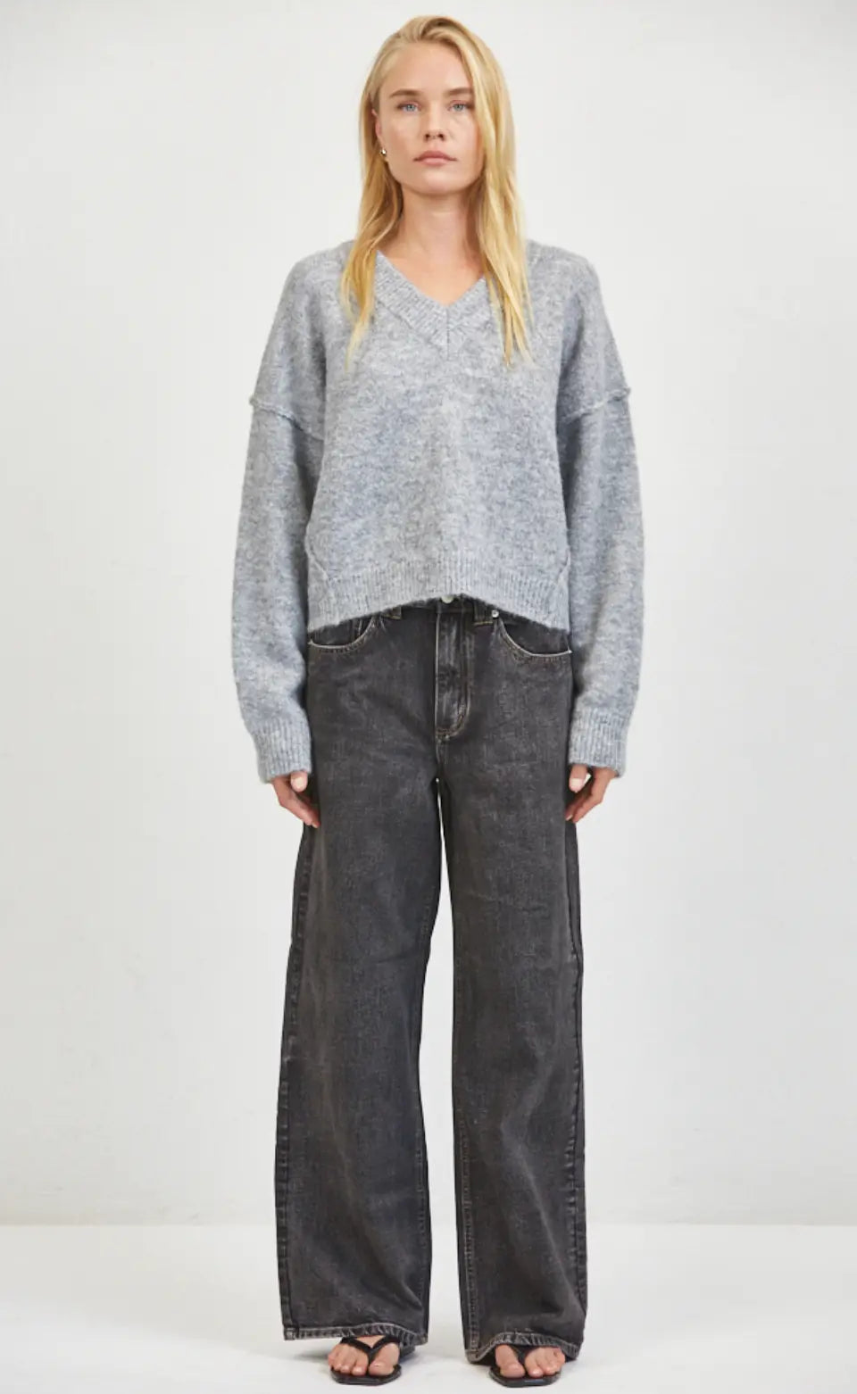 A.ren Braylee Fall Sweater for women, extra small, V-neck style in cozy knit fabric, displayed on a neutral background.