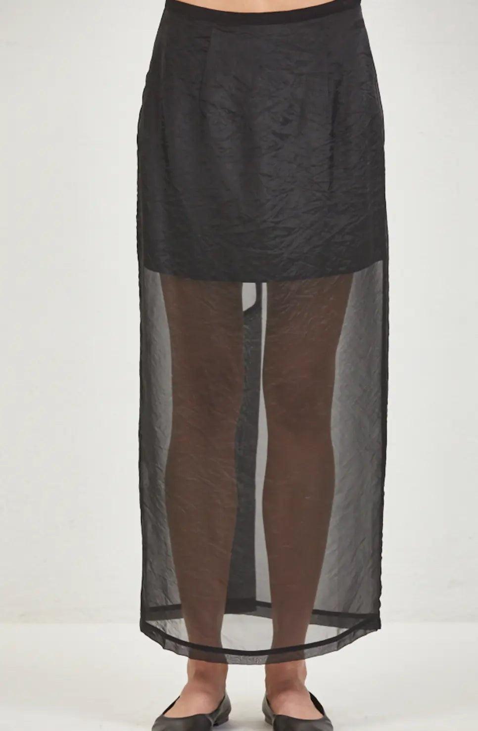 A.ren Valen skirt in extra small size, shown in a stylish, flowy design with a fitted waistband, perfect for casual or dressy outfits.