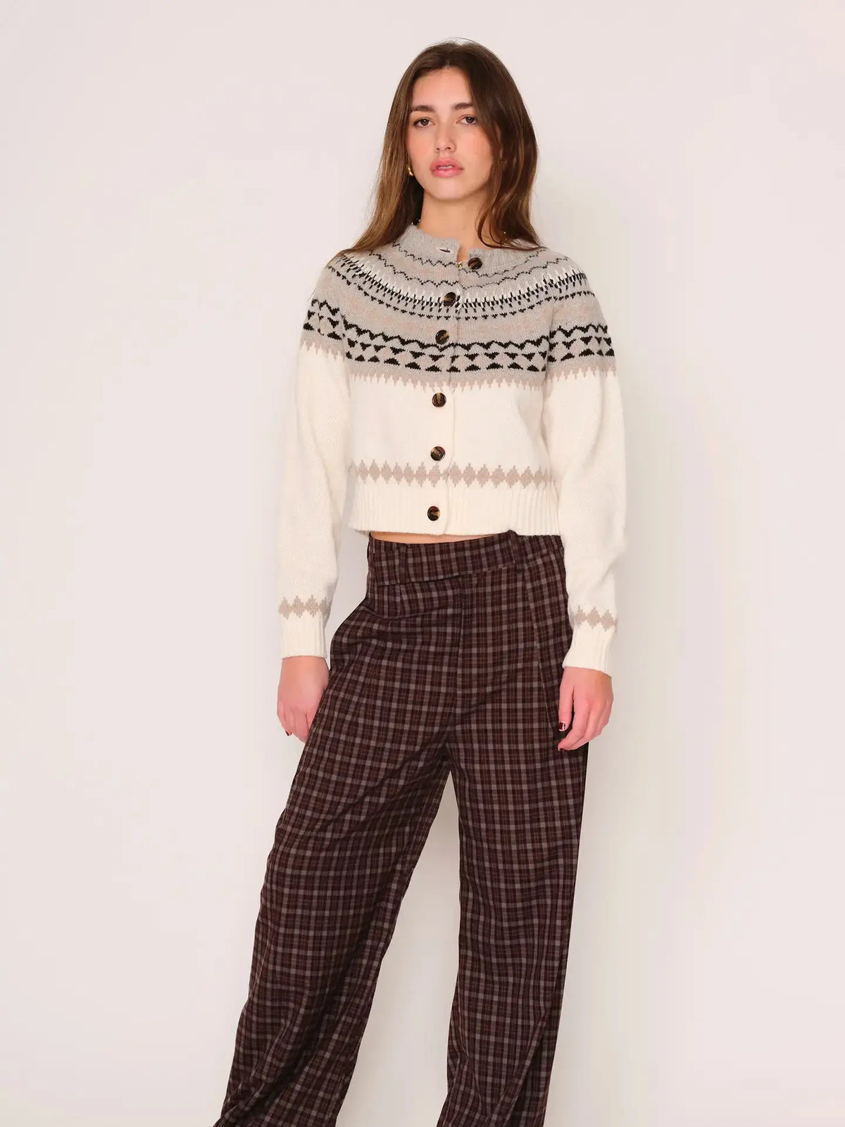 dRA Los Angeles Aspen Fair Isle Cardigan, cozy knit sweater with a colorful fair isle pattern, long sleeves and front button closure.