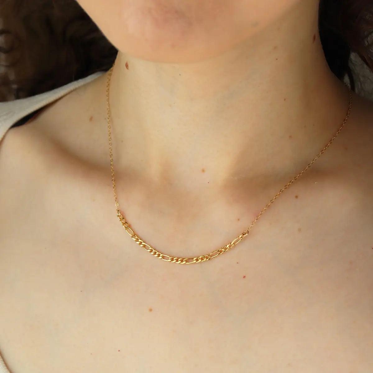 Gia Necklace - Sprig Flower Co