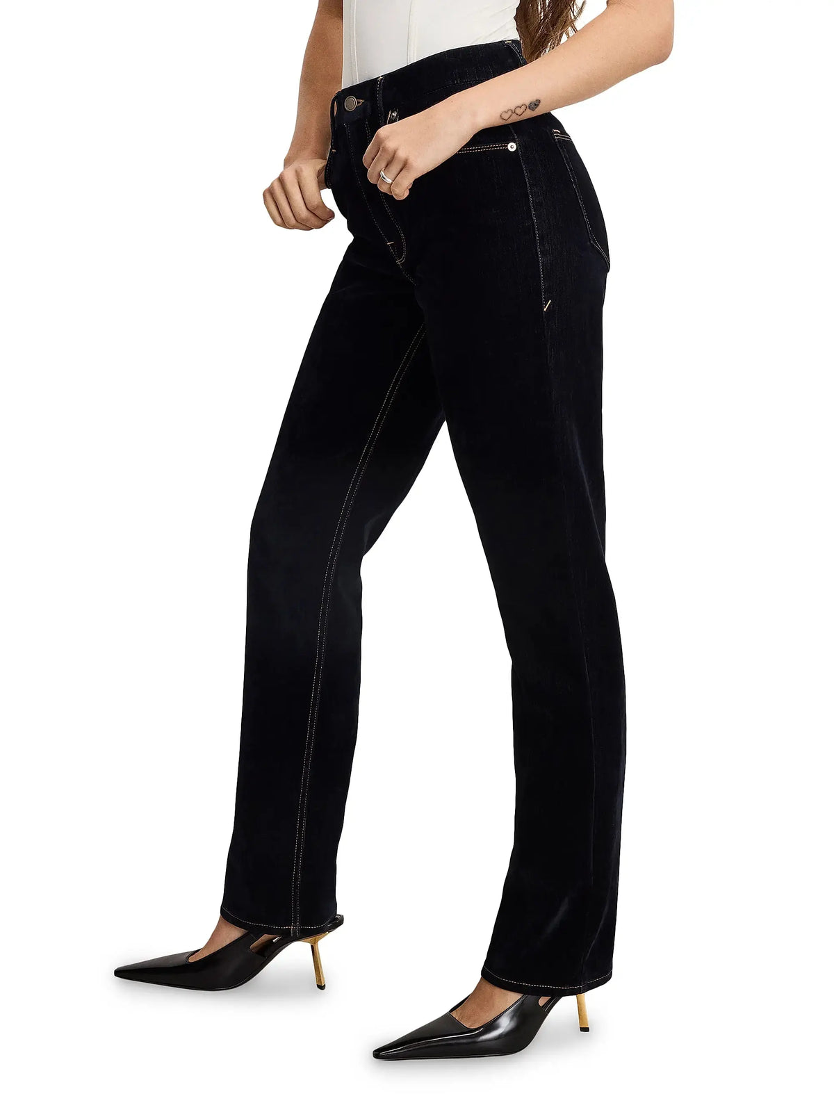 Good American Velvet Denim Jeans, stylish apparel with a classic fit, featuring a soft velvet finish and modern design.