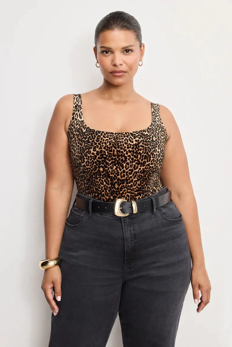 Velvet modern tank bodysuit from Good American in extra small, featuring a sleek, fitted design in rich velvet fabric.