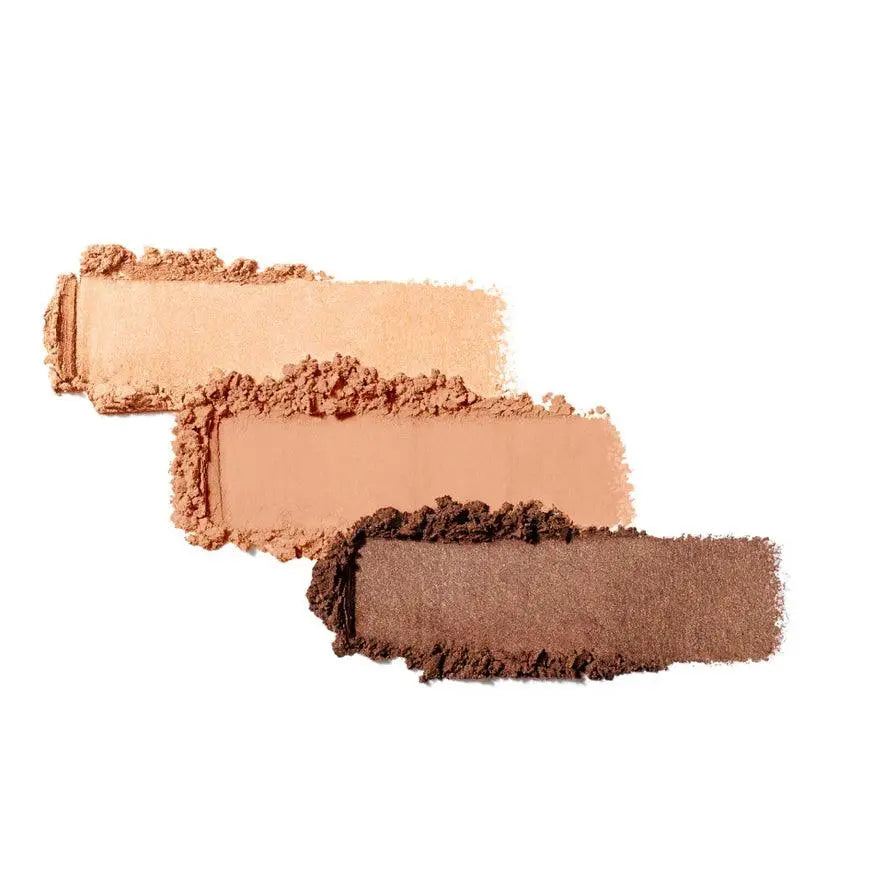 Jane Iredale PurePressed® Eye Shadow Triple in brown sugar with three natural eyeshadow shades in a compact makeup palette.