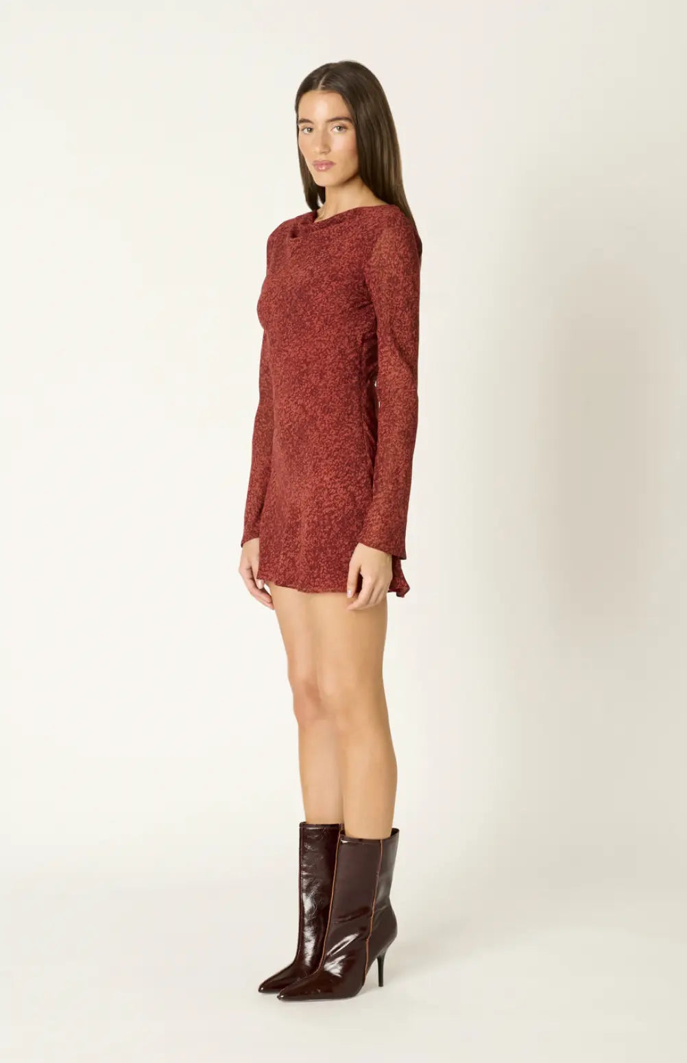 NIA Sonnet Dress in extra small size, stylish women's apparel with a flowing design and elegant fabric.