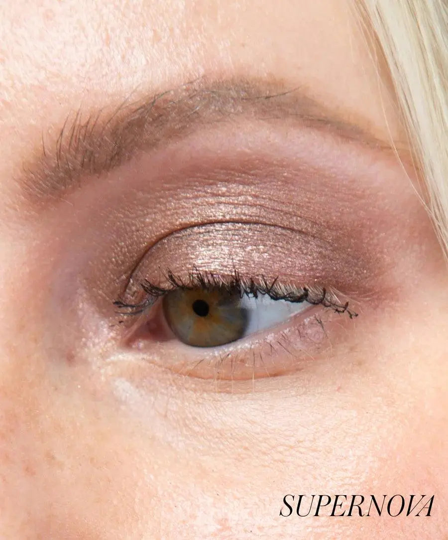 RMS Beauty Eyelights Cream Eyeshadow in Flare, close-up of creamy eye shadow swatched on the eyelid.