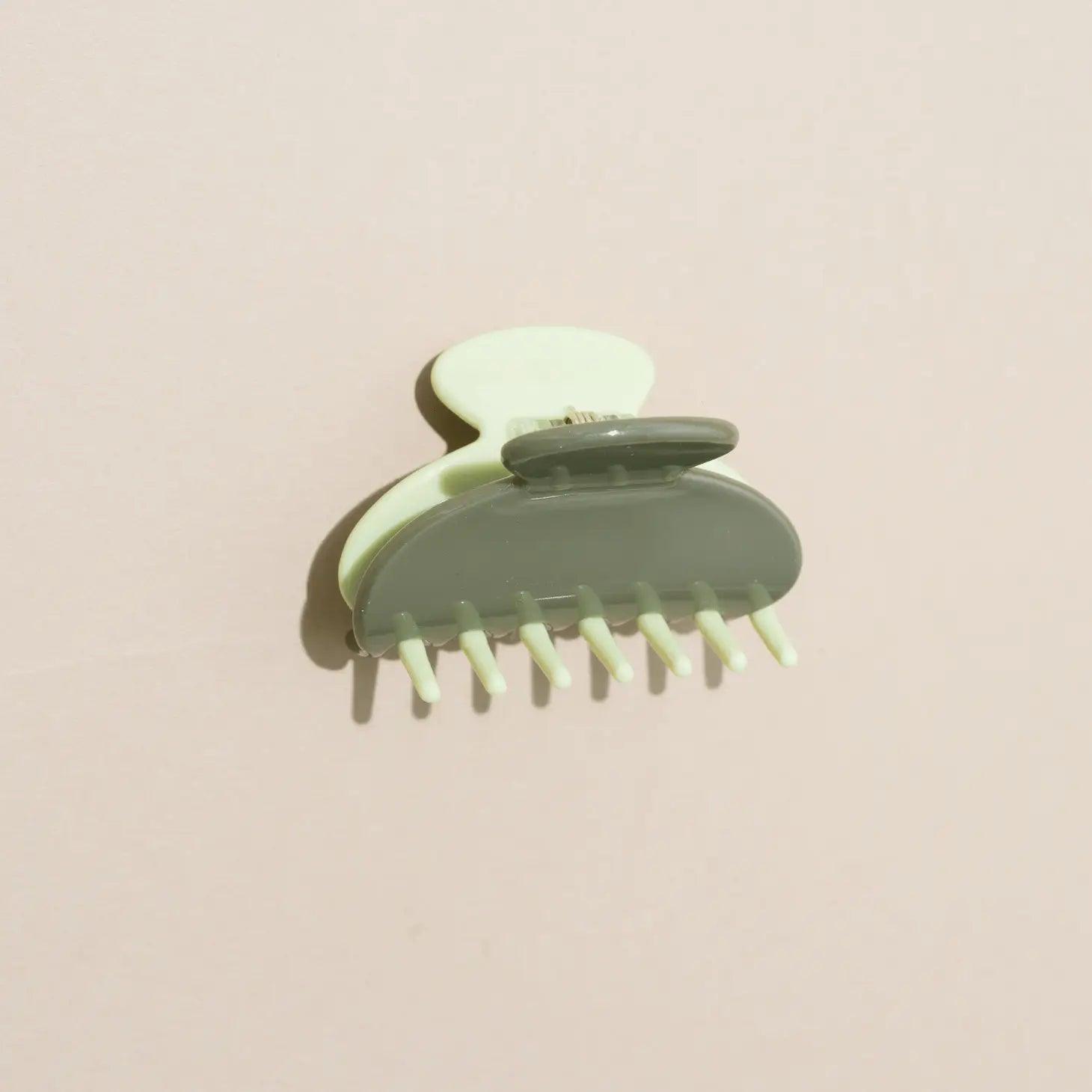 Jaycee Hair Claw - Sprig Flower Co