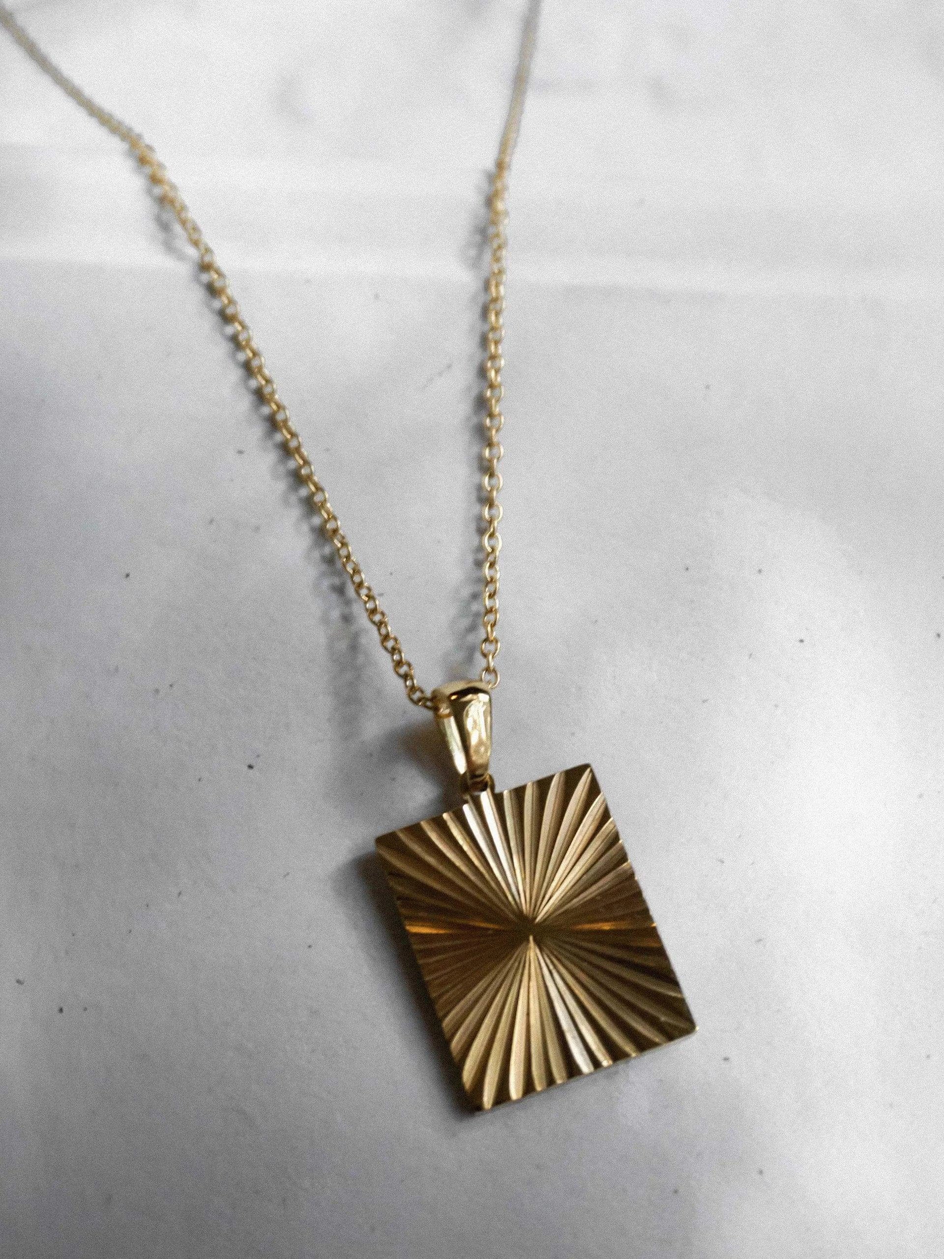 Ray Necklace - Sprig Flower Co